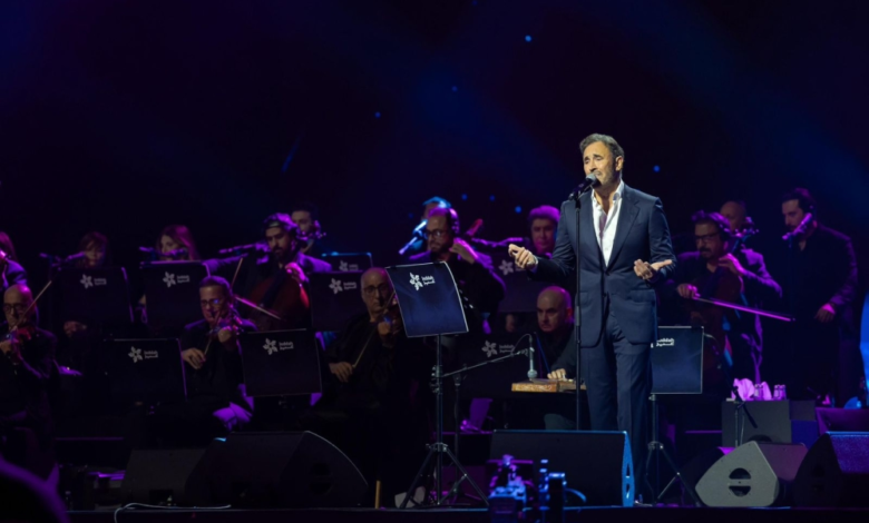 Kadim Al Sahir opens the classical Arabic singing event at Ithra with Saudi participation