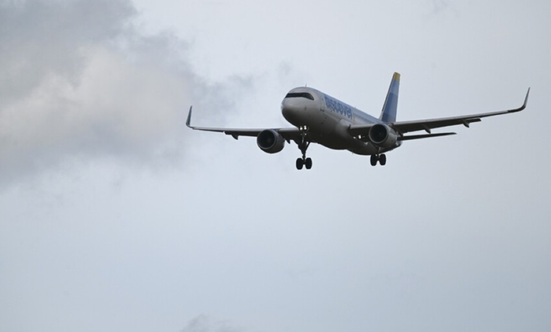 Airbus A320 crisis: Thousands of aircraft recalled due to solar radiation defect