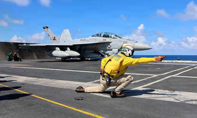 ترامب يغلق أجواء فنزويلا تمهيداً لعمليات برية وشيكة