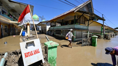 فيضانات إندونيسيا: 442 قتيلاً ودمار واسع في سومطرة
