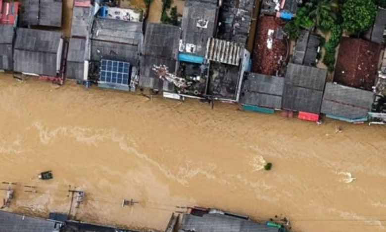 فيضانات سريلانكا: 334 قتيلاً ودمار واسع جراء إعصار ديتواه