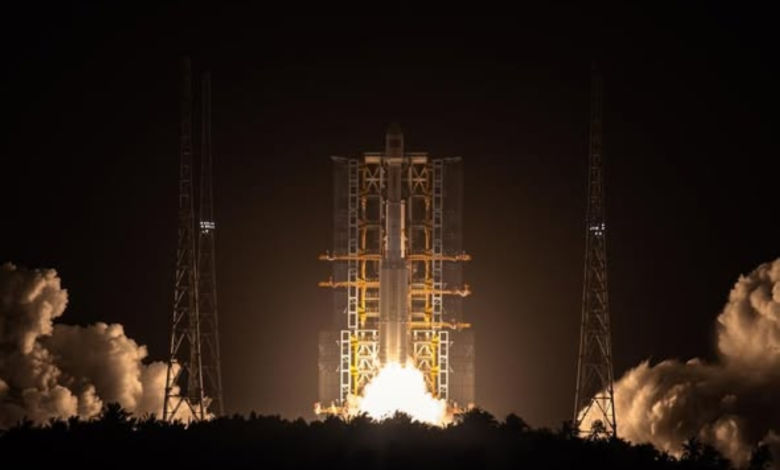 الصين تطلق القمر الصناعي شيجيان-28 بنجاح عبر صاروخ لونغ مارش