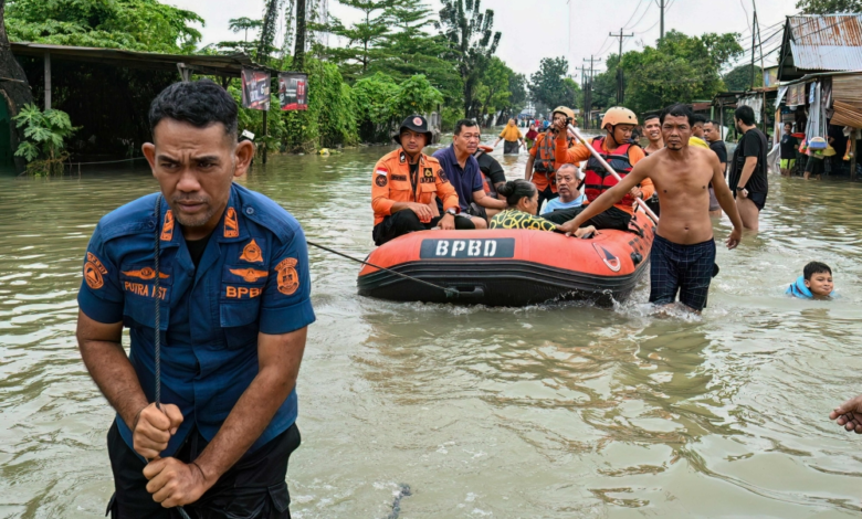 Asian floods: More than 1,000 dead in Indonesia, Sri Lanka and Thailand