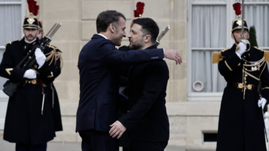 زيلينسكي يلتقي ماكرون.. وترامب متفائل بخطة السلام مع روسيا