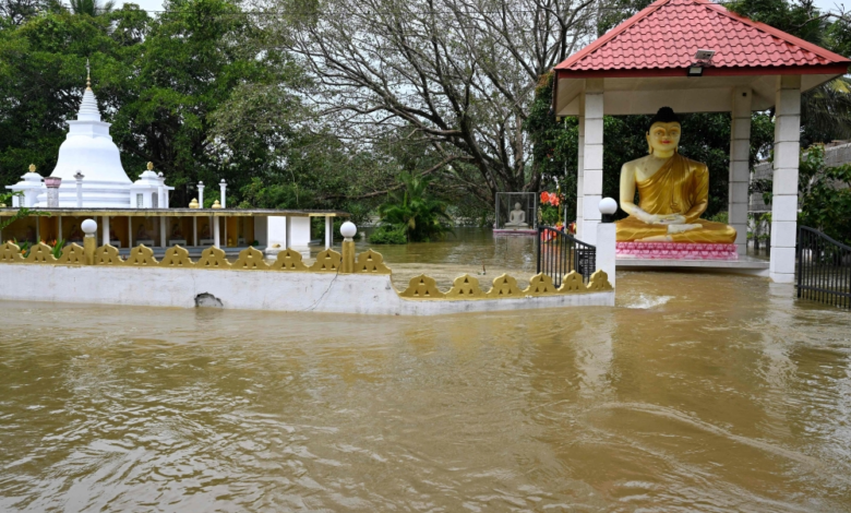 ارتفاع ضحايا فيضانات سريلانكا إلى 410 قتلى: تفاصيل الكارثة