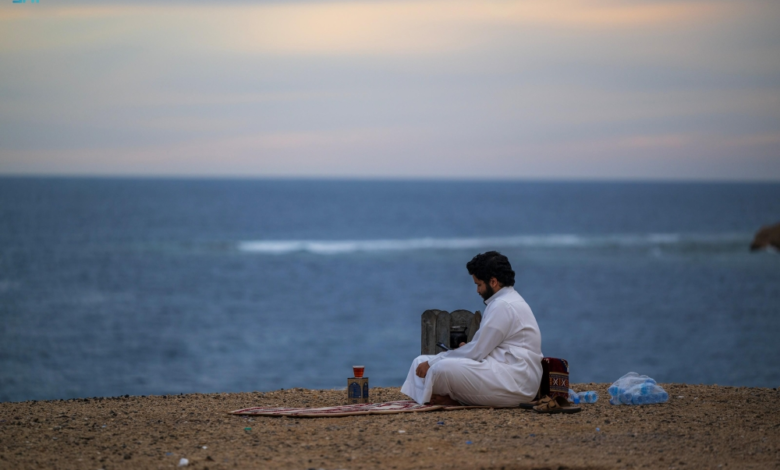 Al Wajh beaches: A charming tourist destination with stunning winter scenery