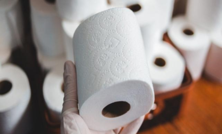 ضبط مصنع مناديل بالرياض يتلاعب بالعدد - وزارة التجارة