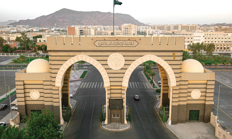 الجامعة الإسلامية تطلق ماجستير الفيزياء: تفاصيل البرنامج