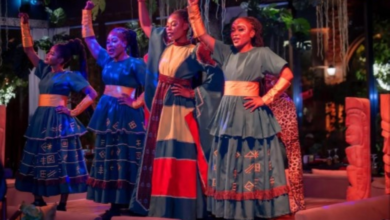 ذا جروفز موسم الرياض 2025: رفاهية الطبيعة وسحر الفنون الأفريقية