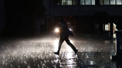 عاصفة اليونان تغرق أثينا: سيول وإغلاق للمدارس وتعطل المرور