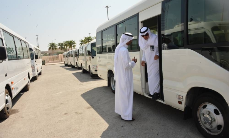 لائحة النقل المتخصص الجديدة: شروط الحافلات والعقود في السعودية