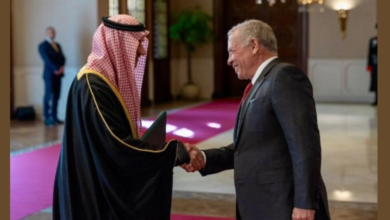 الأمير منصور بن خالد يقدم أوراق اعتماده لملك الأردن سفيراً للسعودية