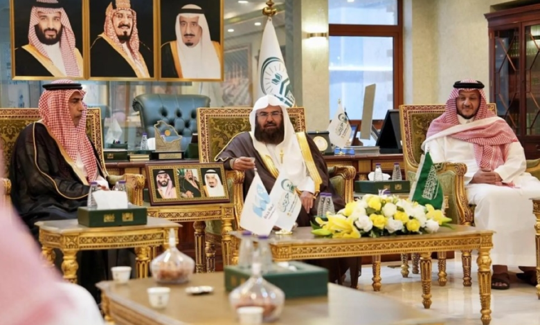 رئاسة الشؤون الدينية وجامعة جدة: اتفاقية لتطوير إعلام الحرمين