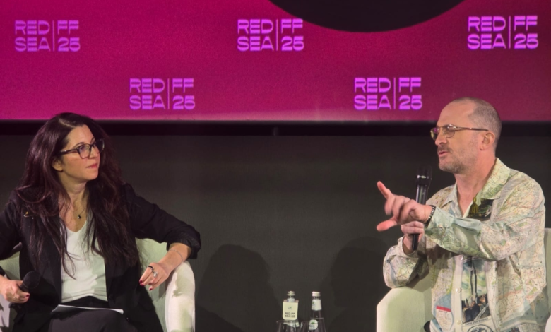 دارين أرنوفسكي في مهرجان البحر الأحمر: الذكاء الاصطناعي وفيلم ماسك