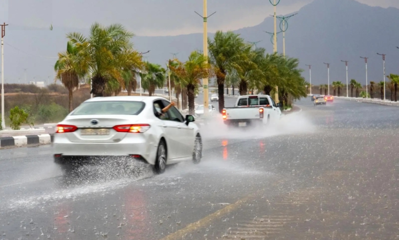 Red alert: Heavy rains and floods hit the Eastern Province and Riyadh today