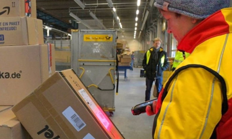 الاتحاد الأوروبي يفرض رسوماً جمركية على الطرود الصغيرة بدءاً من 2026