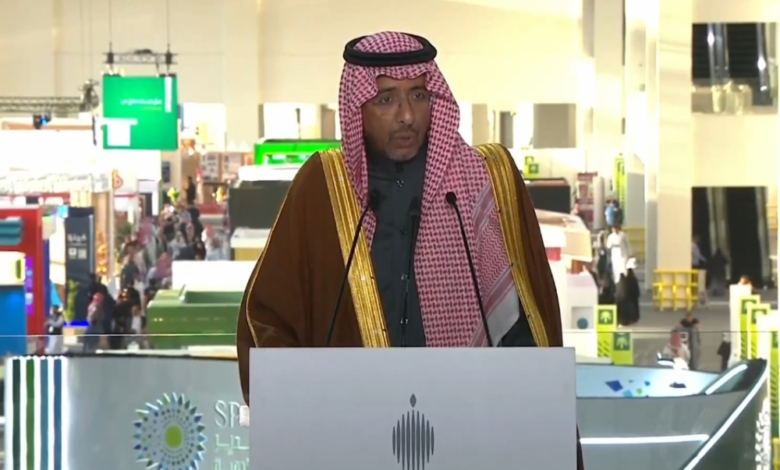 وزير الصناعة: توطين السيارات ومستقبل سير ولوسيد في السعودية