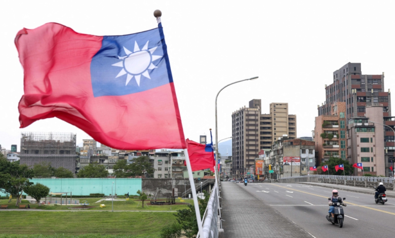 Washington approves $11 billion arms deal for Taiwan, the largest since 2001