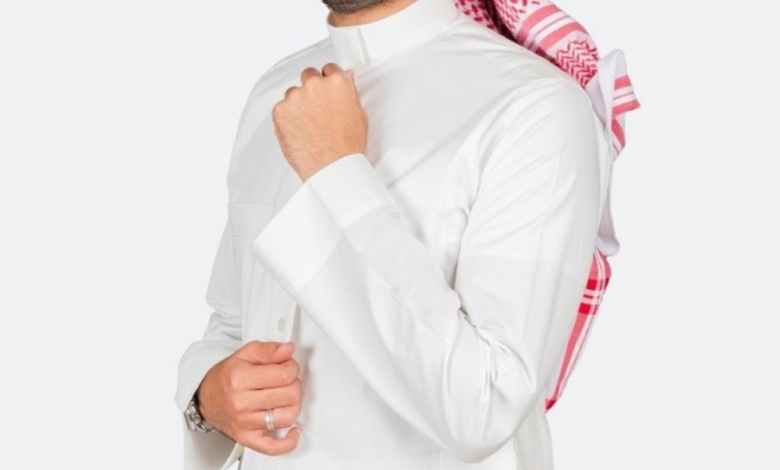 Details of the regulations governing appearance, behavior, and national dress in Saudi Arabia