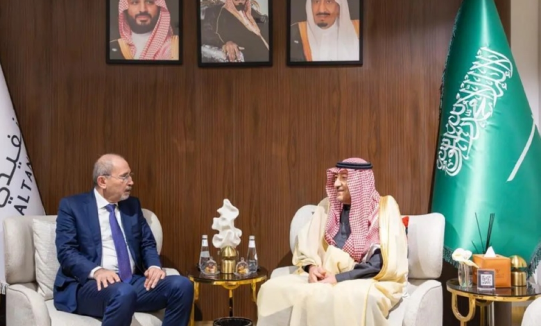 وزير الخارجية الأردني يصل الرياض في زيارة رسمية لبحث التعاون