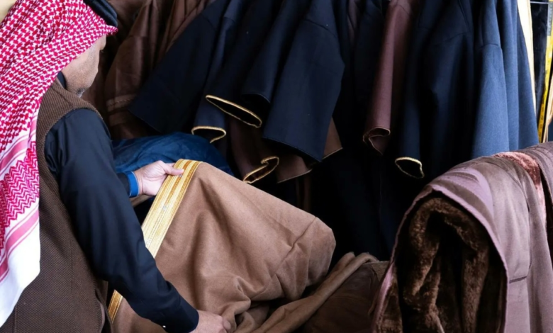 الفروة في القصيم: موروث شعبي ودفء شتوي أصيل