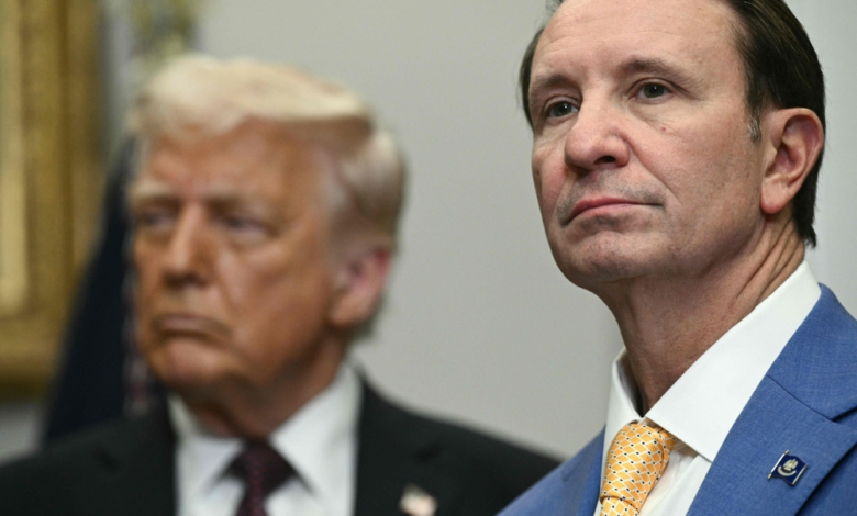 ترامب يصر على ضم غرينلاند: أزمة أمن قومي وغضب دنماركي