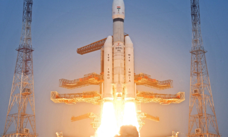 India launches its heaviest satellite, weighing 6.1 tons, in a historic achievement