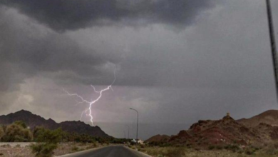 حالة الطقس اليوم: أمطار رعدية ورياح نشطة في السعودية