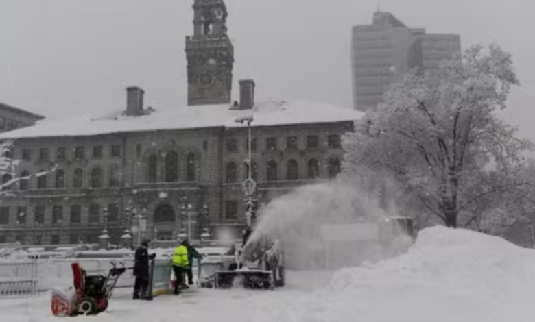 Snowstorms in America: Thousands of flights canceled and a state of emergency declared