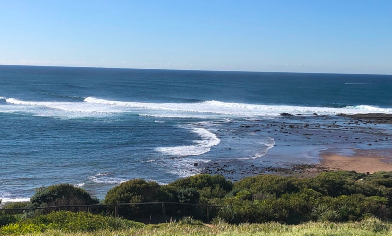 طقس السعودية اليوم: عواصف ترابية ورياح شديدة وانعدام للرؤية