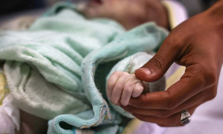 اكتشاف جين نادر يسبب سكري حديثي الولادة - دراسة دولية