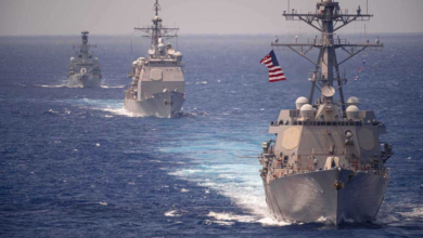 ترامب يلمح لضربة برية في فنزويلا: هل بدأ التصعيد العسكري؟