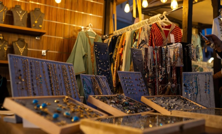 افتتاح بسطات شارع الذهب في جدة التاريخية - تجربة تسوق تراثية