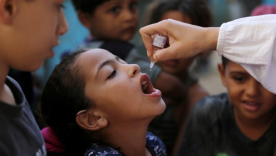 10 دول تحذر من تدهور الوضع الإنساني في غزة وتطالب بتسهيل المساعدات