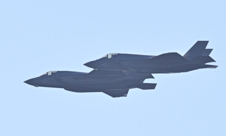 The US closes Caribbean airspace and arrests Maduro: details of the operation