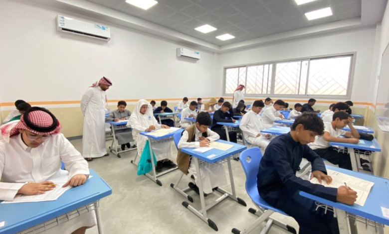 التعليم تمنع تصوير الاختبارات وتحدد نسبة 20% للنجاح