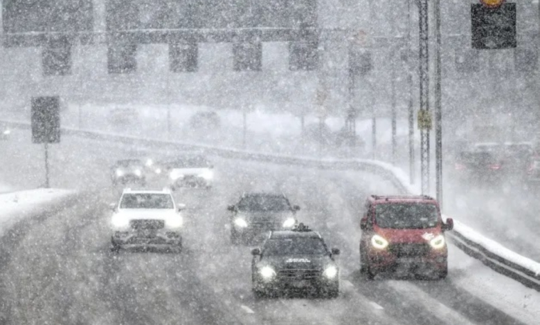 Cold wave paralyzes Europe: Flights and trains disrupted in Britain and France