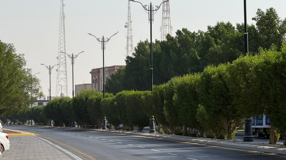 بلدية محافظة بقيق توقع عقود استثمارية