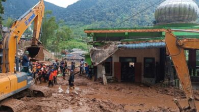 فيضانات إندونيسيا: 16 قتيلاً في سولاويزي وتشريد المئات