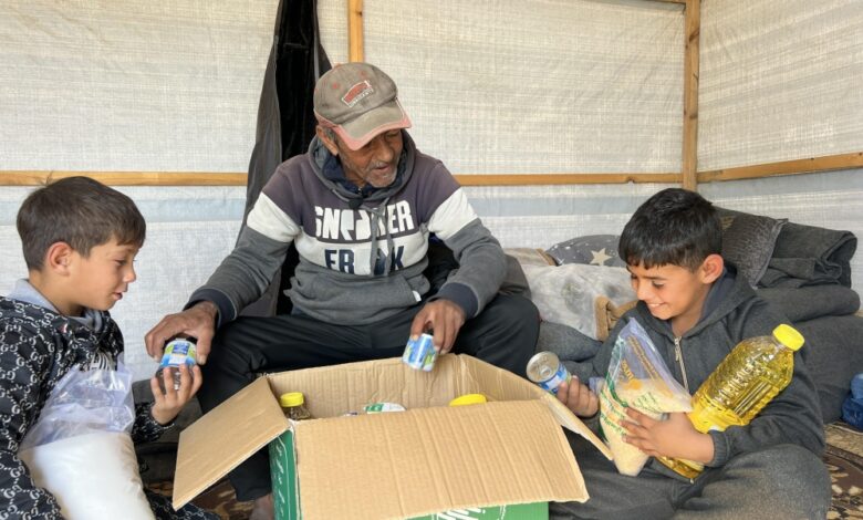 مساعدات السعودية لغزة: توزيع سلال غذائية جديدة للنازحين