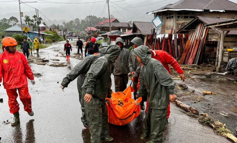 إندونيسيا تعلن الطوارئ: 16 قتيلاً في فيضانات سولاويزي