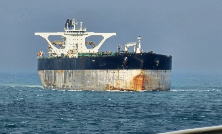 Moscow demands Washington release the crew of the Russian tanker