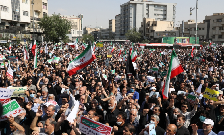 أحزاب كردية تدعو لإضراب عام في إيران دعماً للاحتجاجات