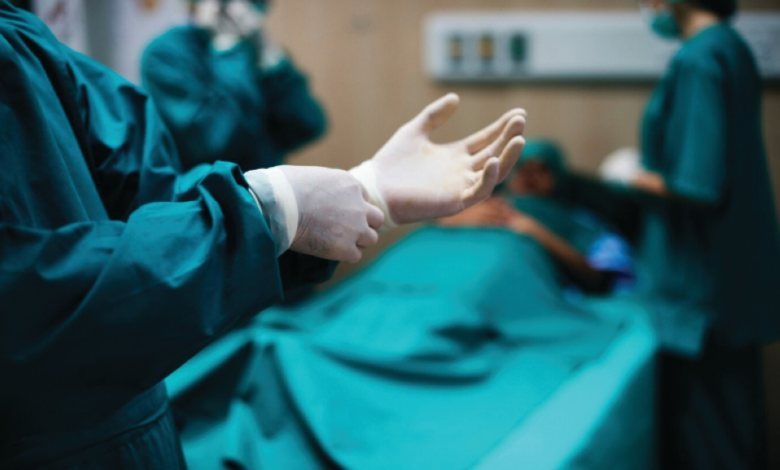 The Red Crescent saves a Sudanese woman in her seventies from a stroke in Jeddah