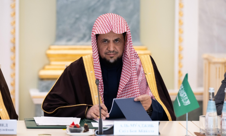 النائب العام يؤكد تعزيز الاستقلال القضائي والحوكمة في لقاء جازان