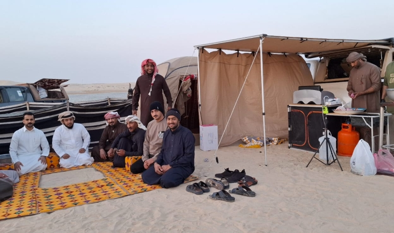 Al-Ahsa Winter: Digitally Organized Desert Camping with a Carnival Atmosphere