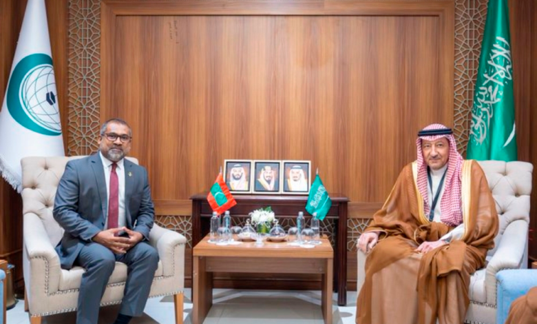 Saudi Arabia and the Maldives discuss strengthening relations and regional developments