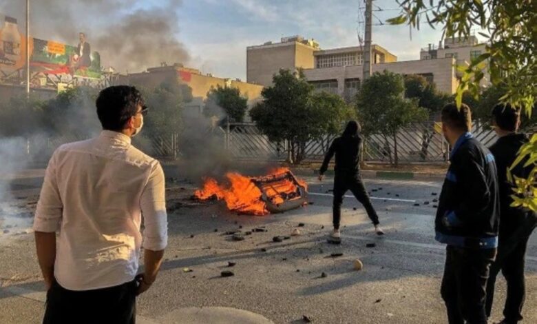 احتجاجات إيران: 192 قتيلاً وتحذيرات من مجزرة وشيكة