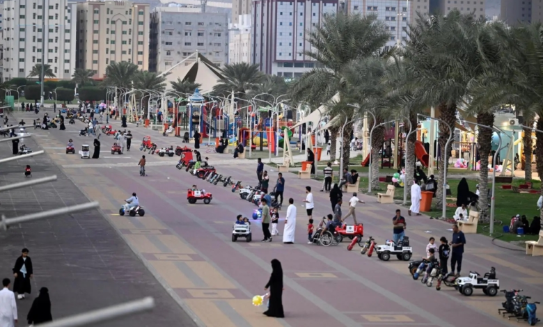 حدائق مكة المكرمة: وجهة الزوار في إجازة منتصف العام