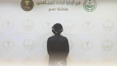 A citizen in Asir was arrested for transporting 16 border security violators